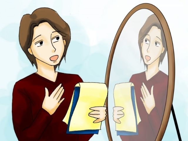 luyện n&oacute;i trước gương